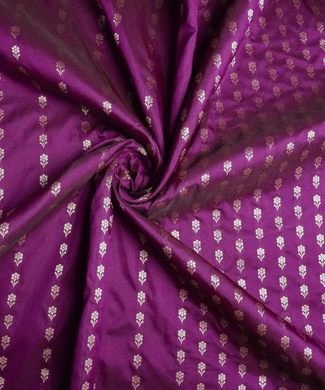 Traditional Banarasi Silk Saree with Gold Zari Weaving Sari & Blouse