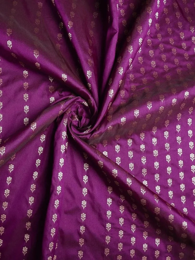 Traditional Banarasi Silk Saree with Gold Zari Weaving Sari & Blouse