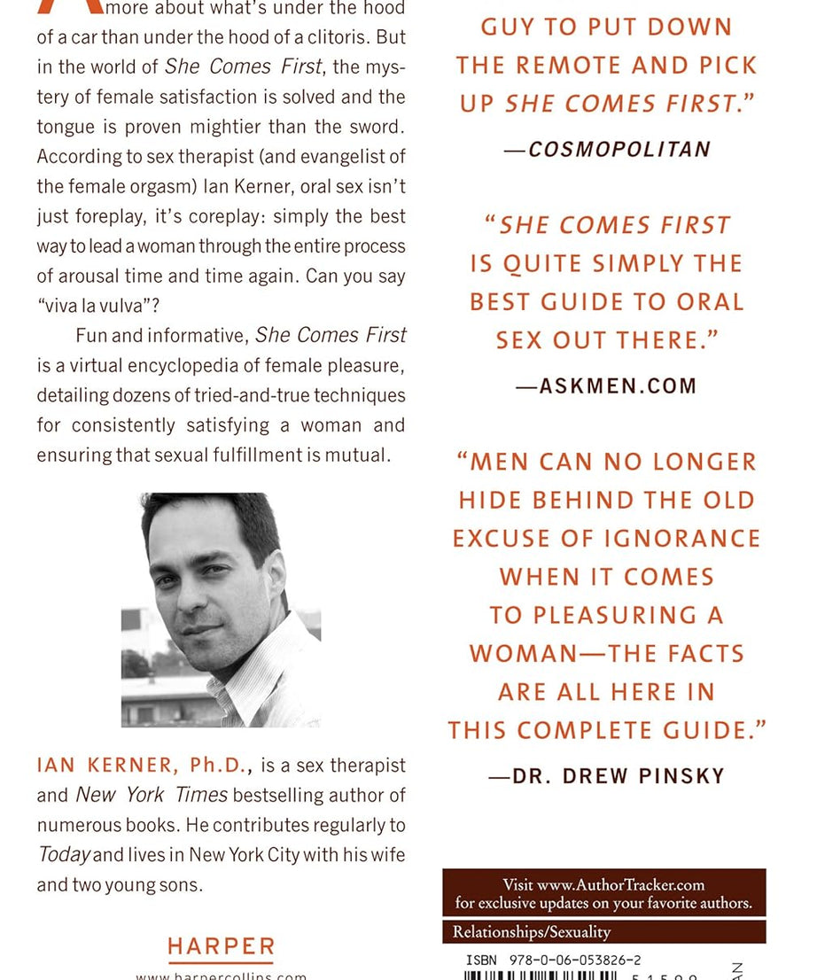 She Comes First - Paperback