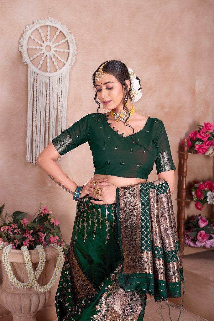 Traditional Wear Designer Soft Silk Banarasi Sari With Blouse