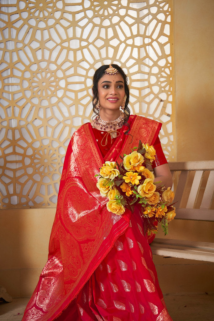 Soft Silk Saree Weaving Banarasi Jari Work Sari With Blouse