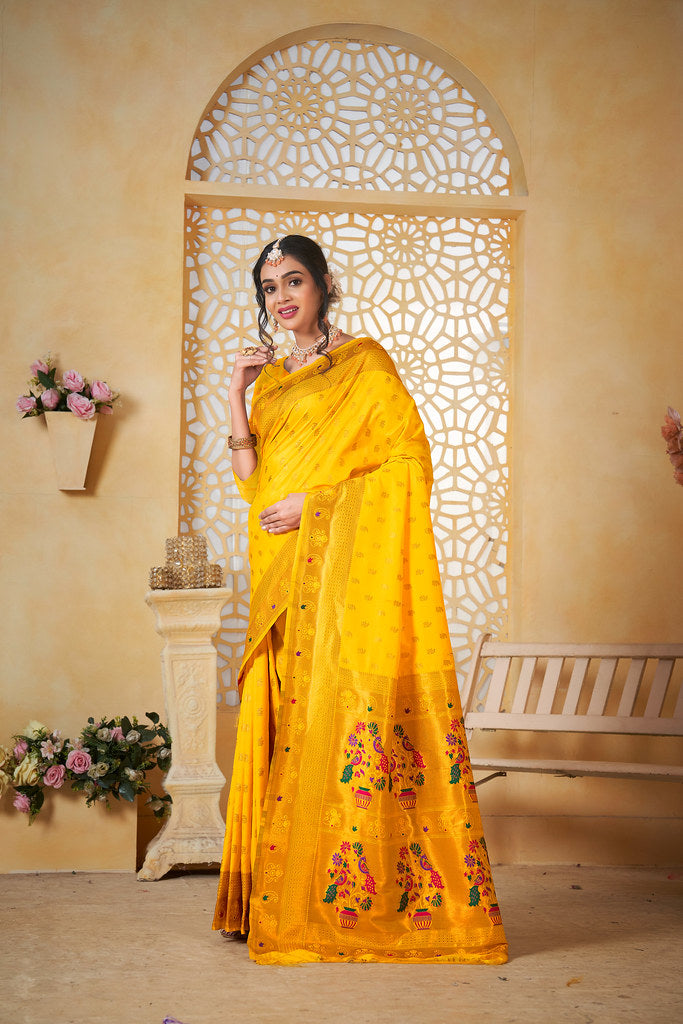 Soft Silk Saree Weaving Banarasi Jari Work Sari With Blouse