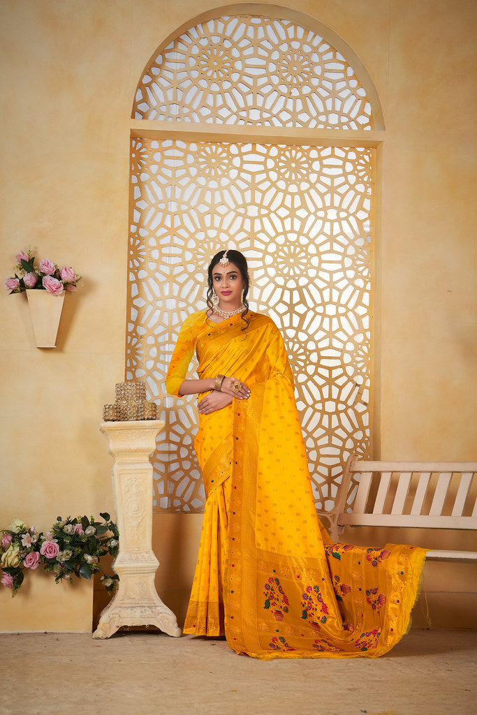 Soft Silk Saree Weaving Banarasi Jari Work Sari With Blouse