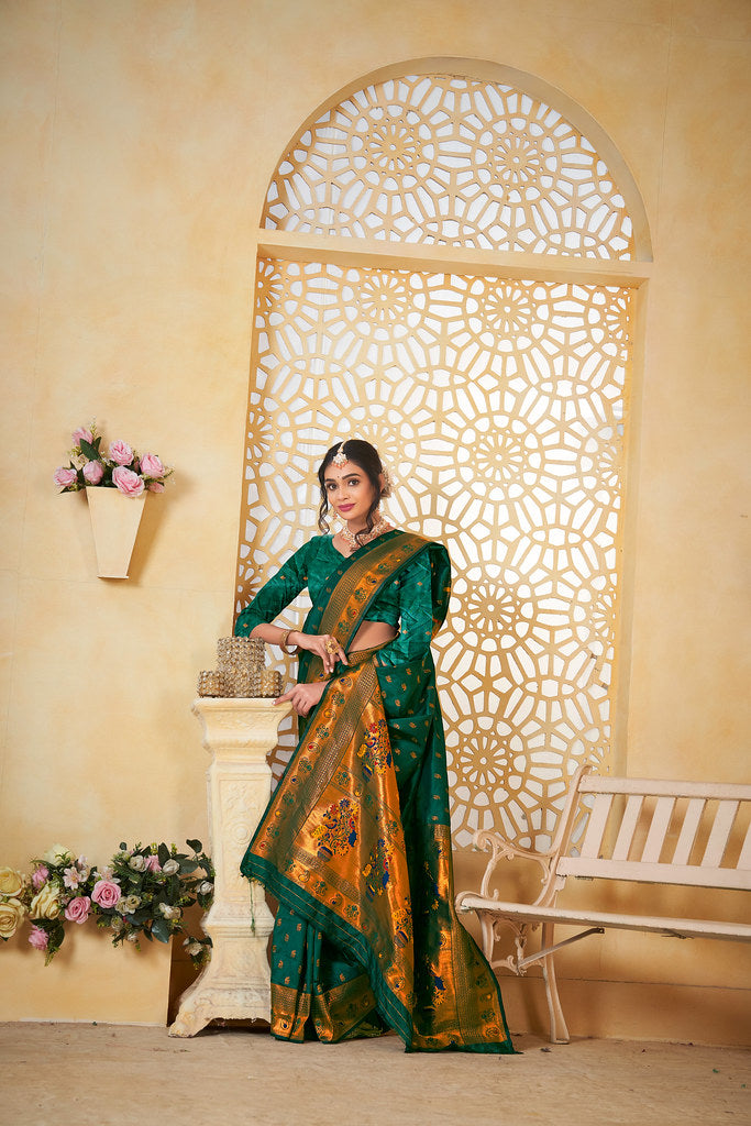 Soft Silk Saree Weaving Banarasi Jari Work Sari With Blouse