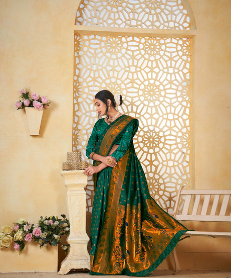 Soft Silk Saree Weaving Banarasi Jari Work Sari With Blouse