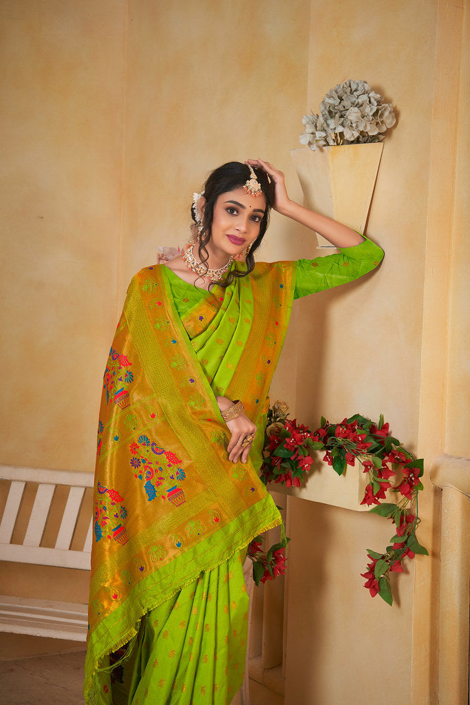 Soft Silk Saree Weaving Banarasi Jari Work Sari With Blouse