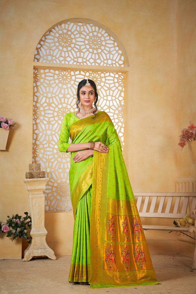 Soft Silk Saree Weaving Banarasi Jari Work Traditional Sari With Blouse