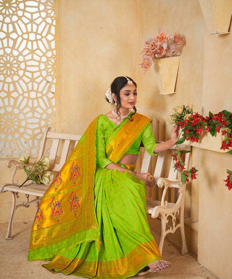 Soft Silk Saree Weaving Banarasi Jari Work Traditional Sari With Blouse