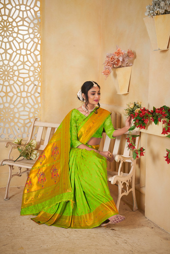 Soft Silk Saree Weaving Banarasi Jari Work Traditional Sari With Blouse