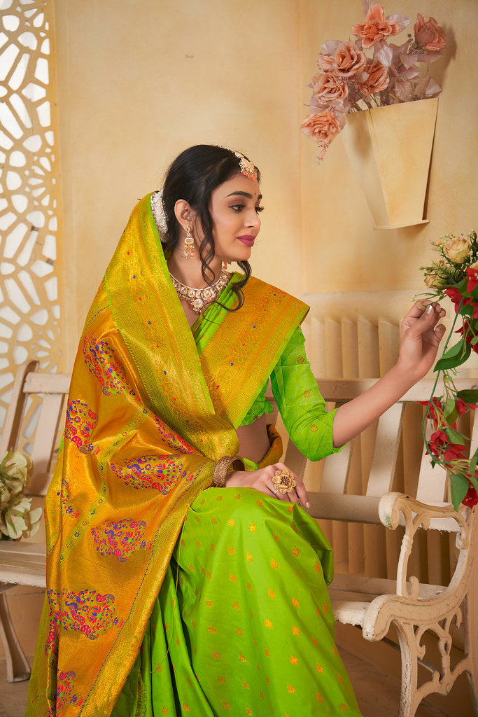 Soft Silk Saree Weaving Banarasi Jari Work Traditional Sari With Blouse