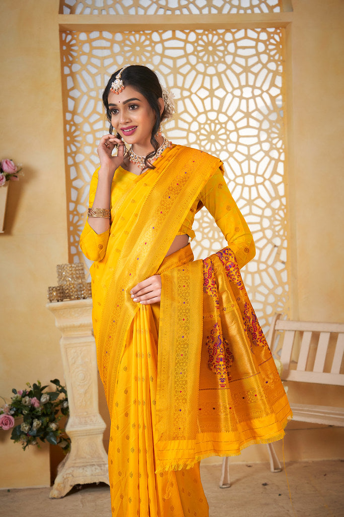 Soft Silk Saree Weaving Banarasi Jari Work Traditional Sari With Blouse