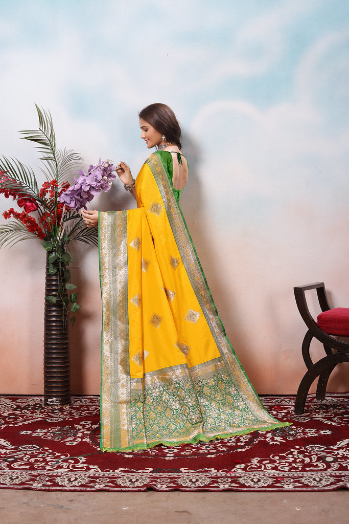 Traditional Wear Beautifull Soft Silk Saree, Wedding Wear Sari With Blouse
