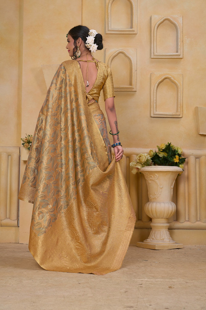 Women's Pure Tissue Wedding Traditional Wear Saree With Blouse