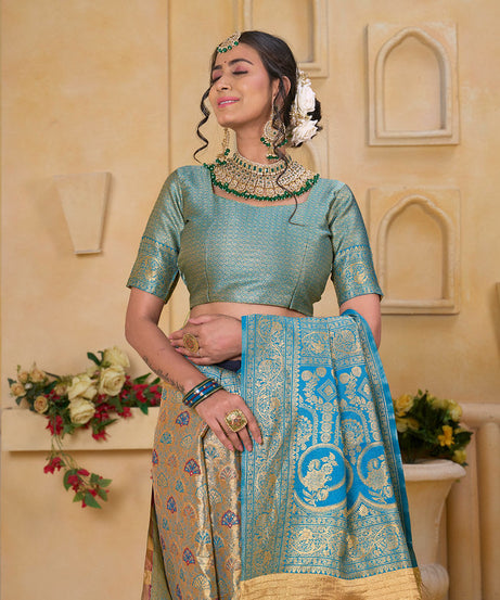 Traditional Wear Elegant Designer Saree, Pure Tissue Sari With Blosue