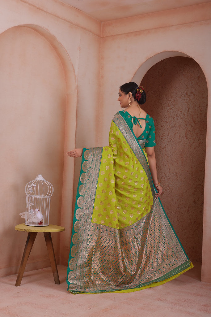 Soft Silk Weaving Saree With Banarasi Jari Work Traditional Sari With Blouse