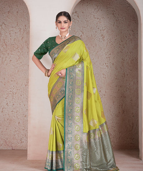 Traditional Soft Silk Saree Weaving Heavy Banarasi Pallu Sari With Blouse