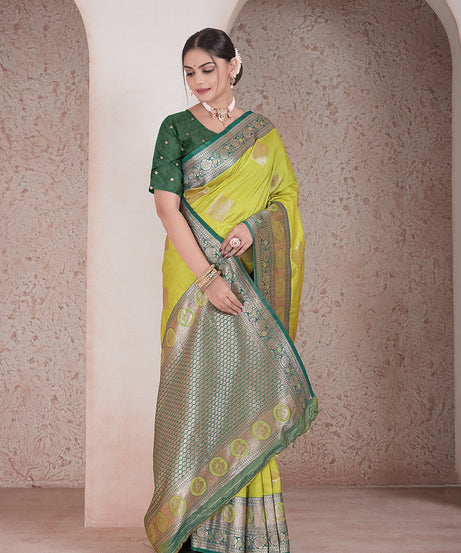 Traditional Soft Silk Saree Weaving Heavy Banarasi Pallu Sari With Blouse