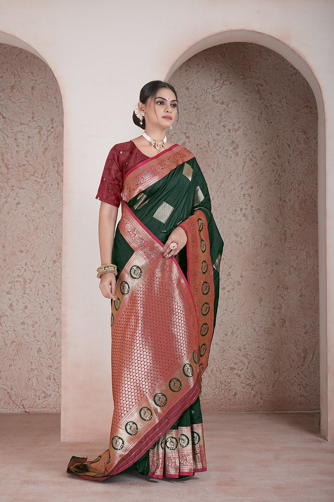 Traditional Soft Silk Saree Weaving Heavy Banarasi Pallu Sari With Blouse