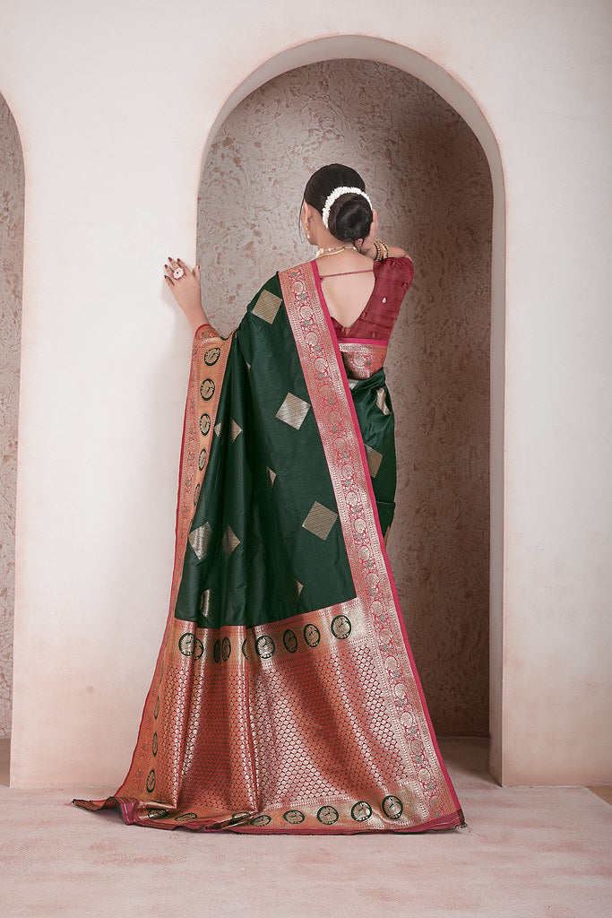 Traditional Soft Silk Saree Weaving Heavy Banarasi Pallu Sari With Blouse