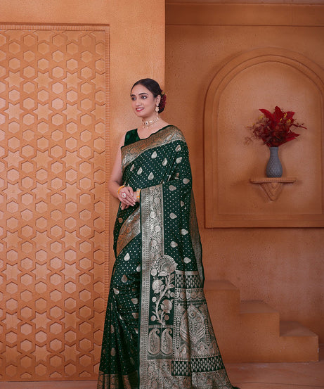 Women's Soft Silk Sari Beautiful Traditional Heavy Banarasi Saree With Blouse