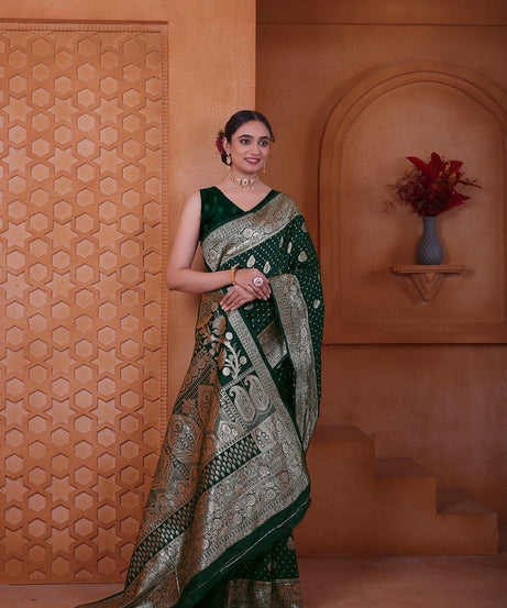 Women's Soft Silk Sari Beautiful Traditional Heavy Banarasi Saree With Blouse