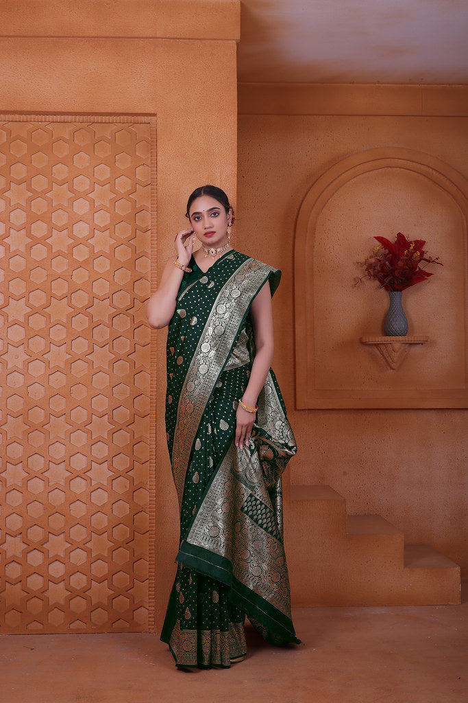 Women's Soft Silk Sari Beautiful Traditional Heavy Banarasi Saree With Blouse