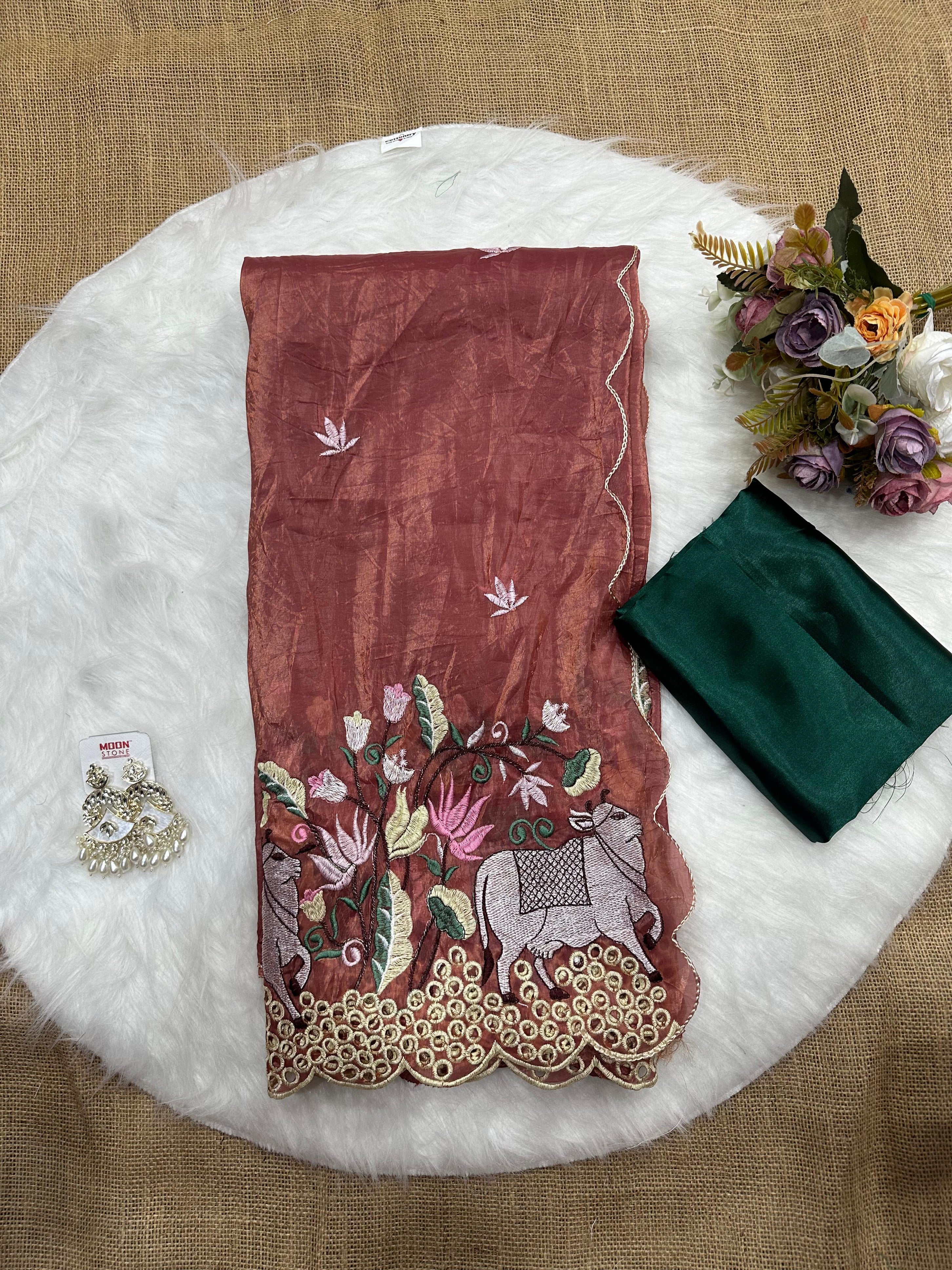 Traditional Wear Pure Gold Soft Crush ,Wedding Bollywood Sari & Blouse