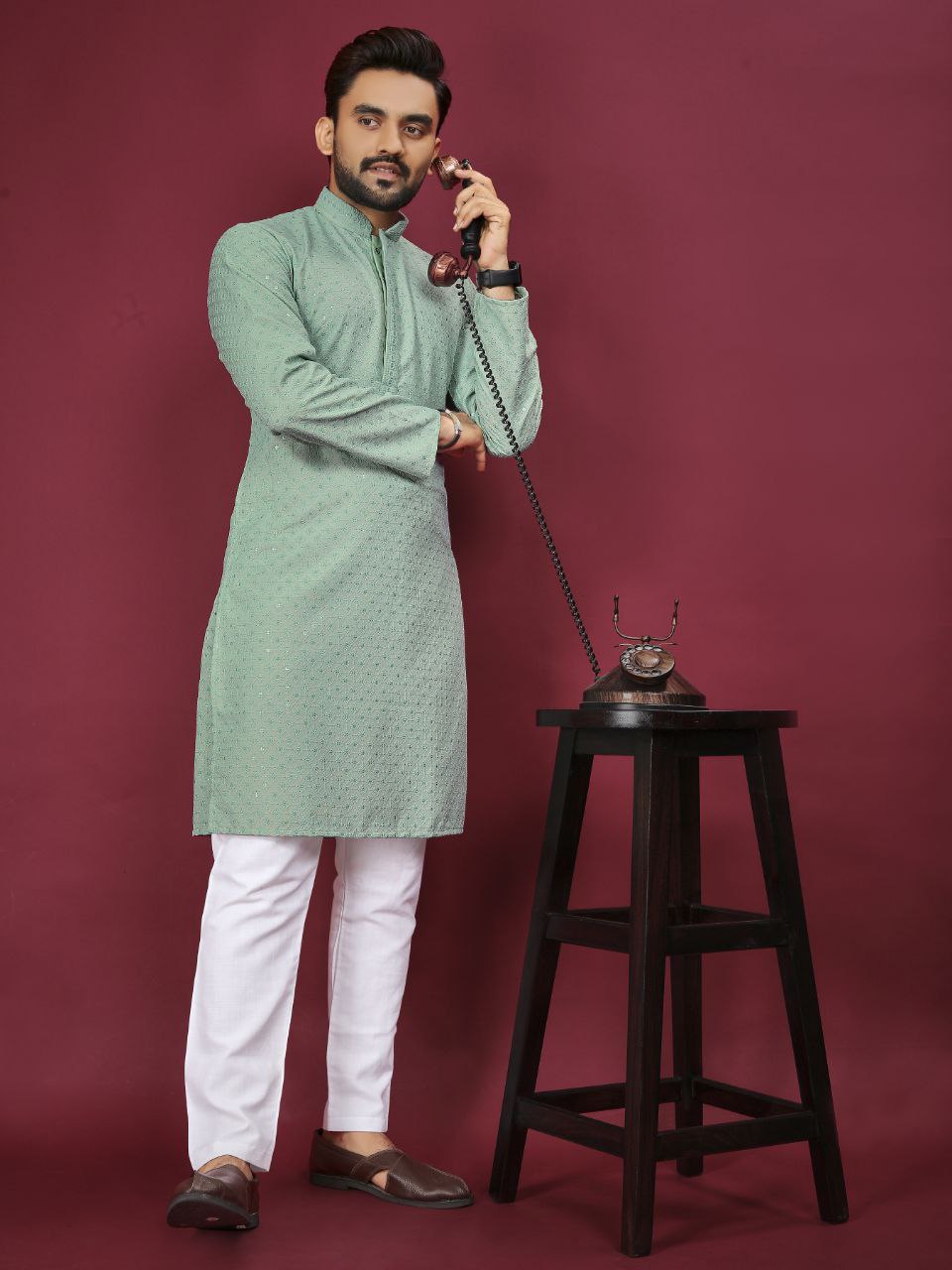 Cotton Luckhnowi Work With Embroidery Work Kurta Pajama Set For Men's