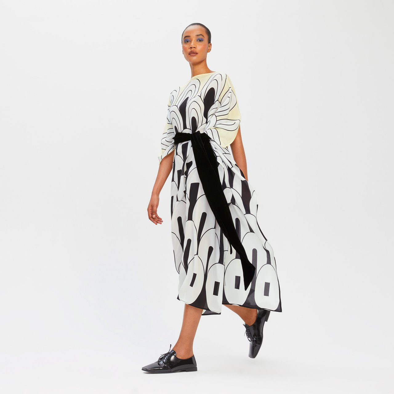 Lightweight Silk Crepe Kaftan Dress - Flowy and Stylish Women's Caftan