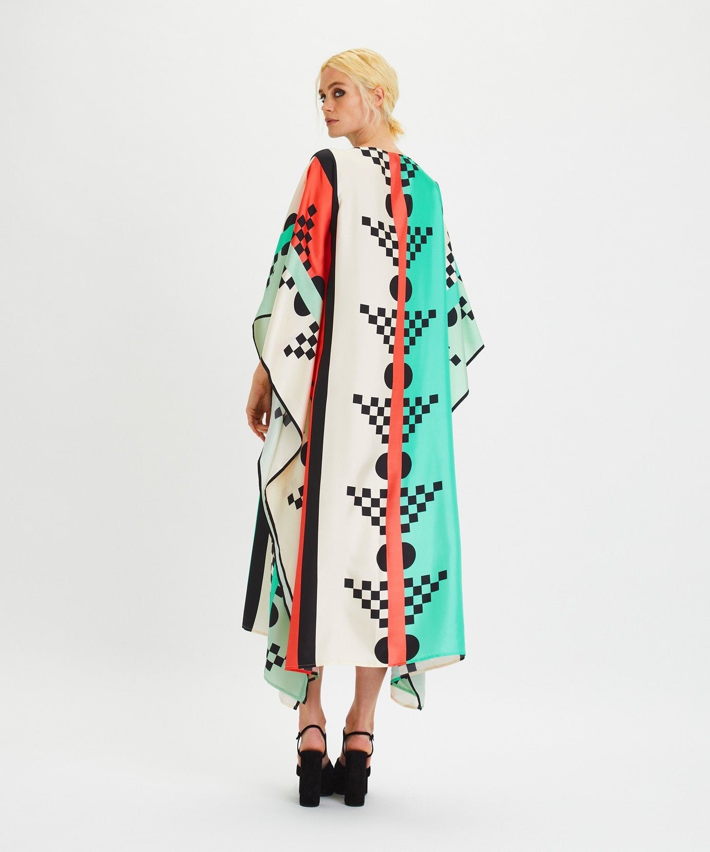 Long Soft Satin Silk Kaftan – Lightweight and Comfortable Caftan For Women's