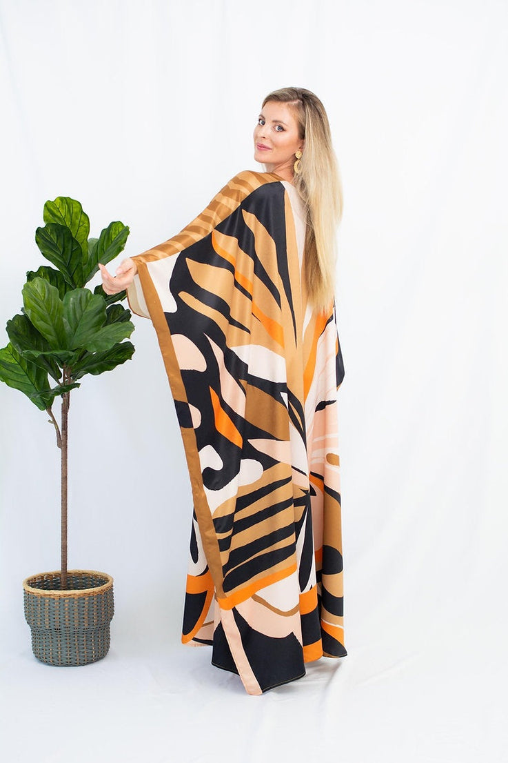 Elegant Women's Stylish Kaftan – Lightweight and Flowy Caftan