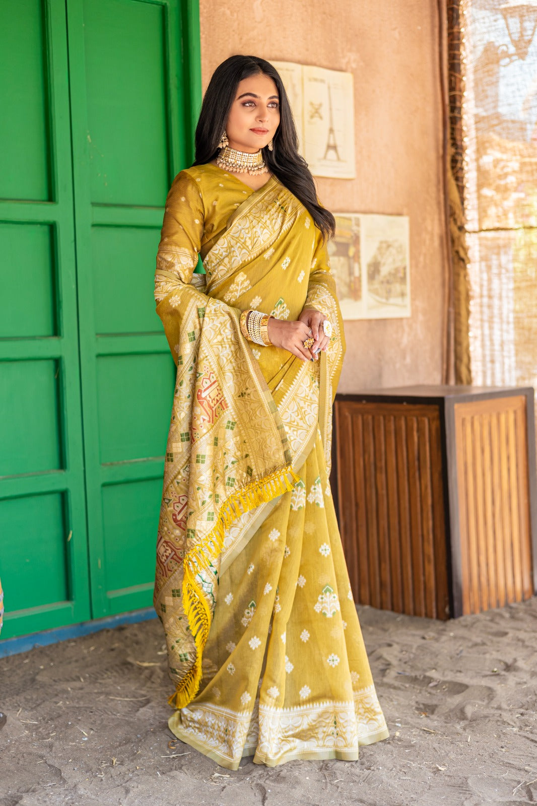 Premium Linen Cotton Traditional Wedding Function Wear Saree With Blouse 11-VD