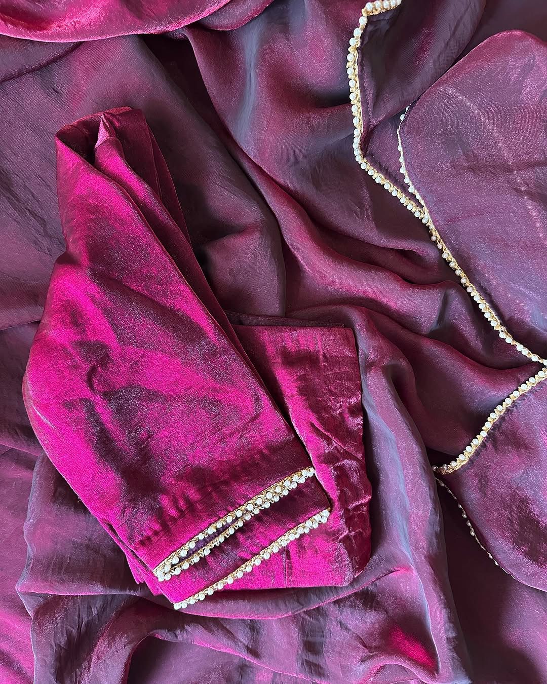 Pure Fendi Satin Simple Beautifull Traditional Wear Sari With Blouse