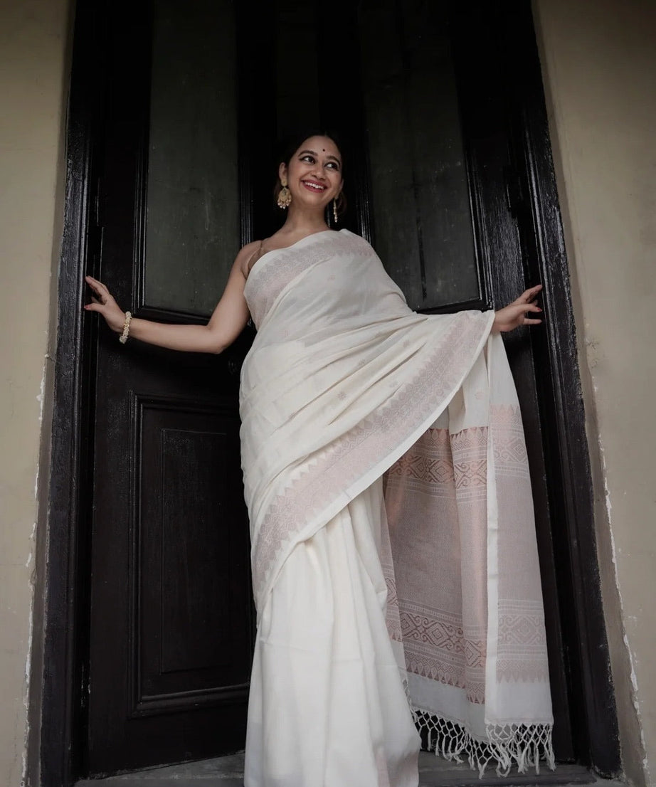 Banarasi Soft Silk Traditional Wear Wedding Sari With Blouse