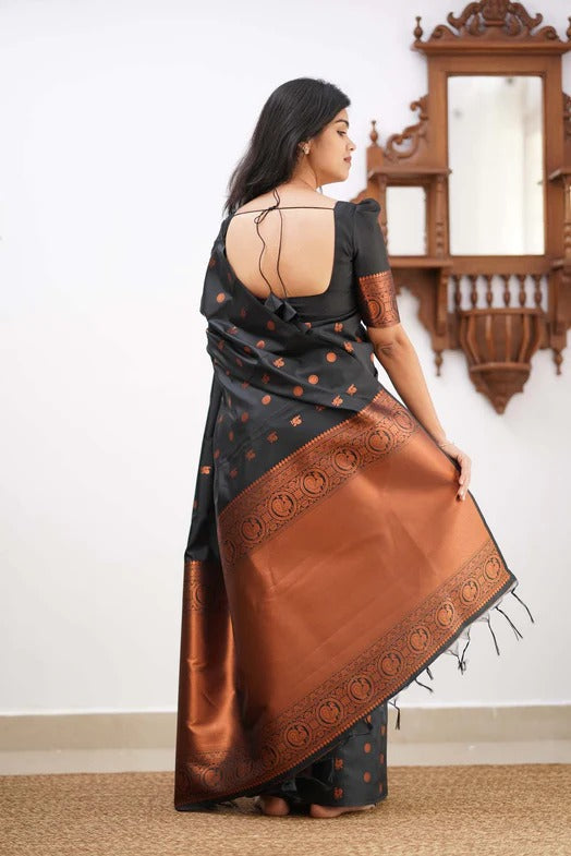 Banarasi Soft Silk Traditional Wear Simple Wedding Sari With Blouse