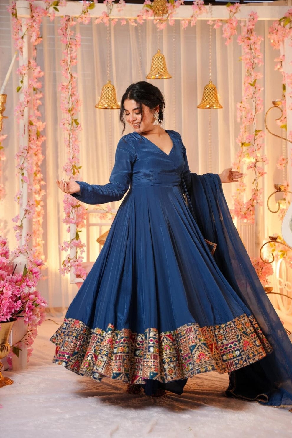 Traditional Wear Beautiful Vichitra Silk Anarkali Kurta With Dupatta Suit