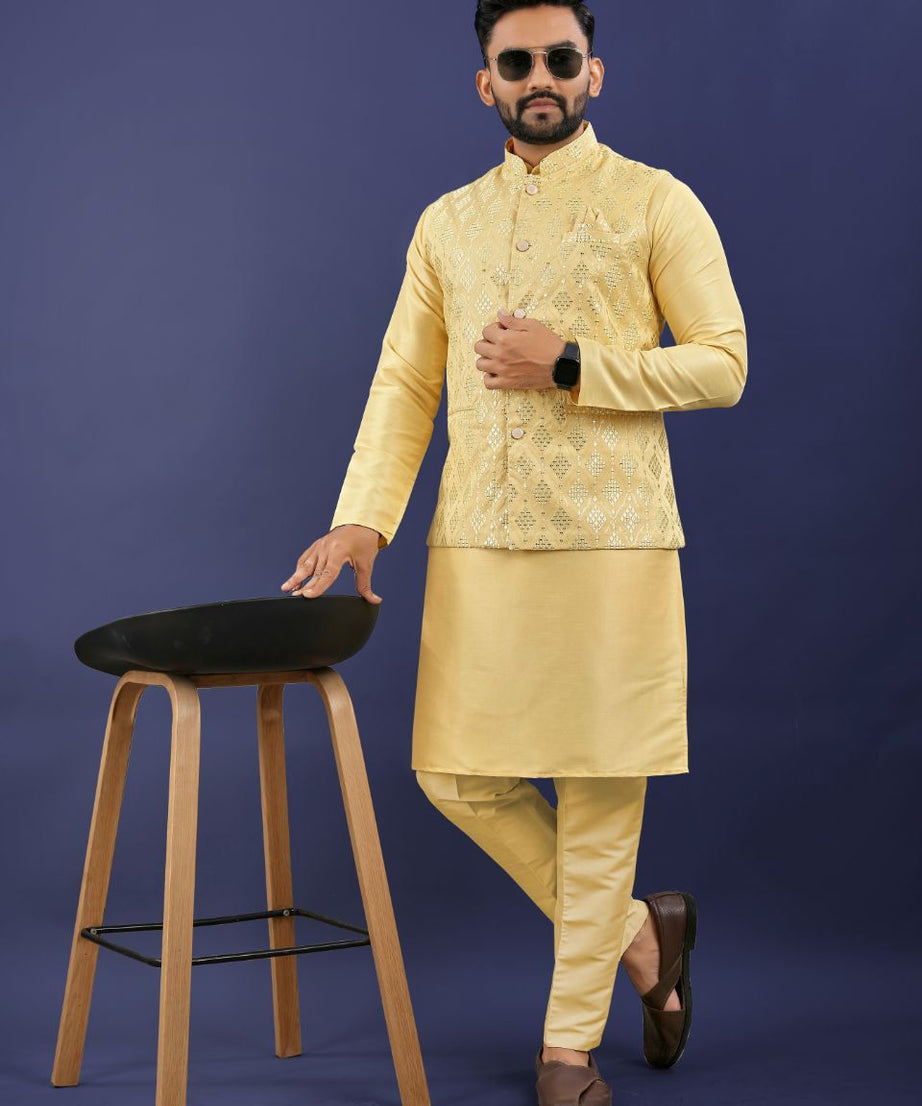 Premium Pure Silk Traditional Wear Kurta Pajama Set For Men's