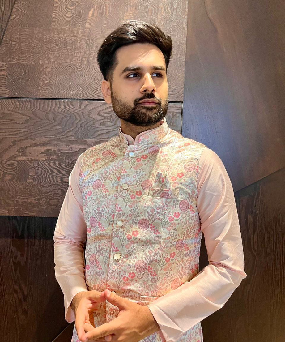 Traditional Wear Pure Cotton Kurta With Koti Set For Men's