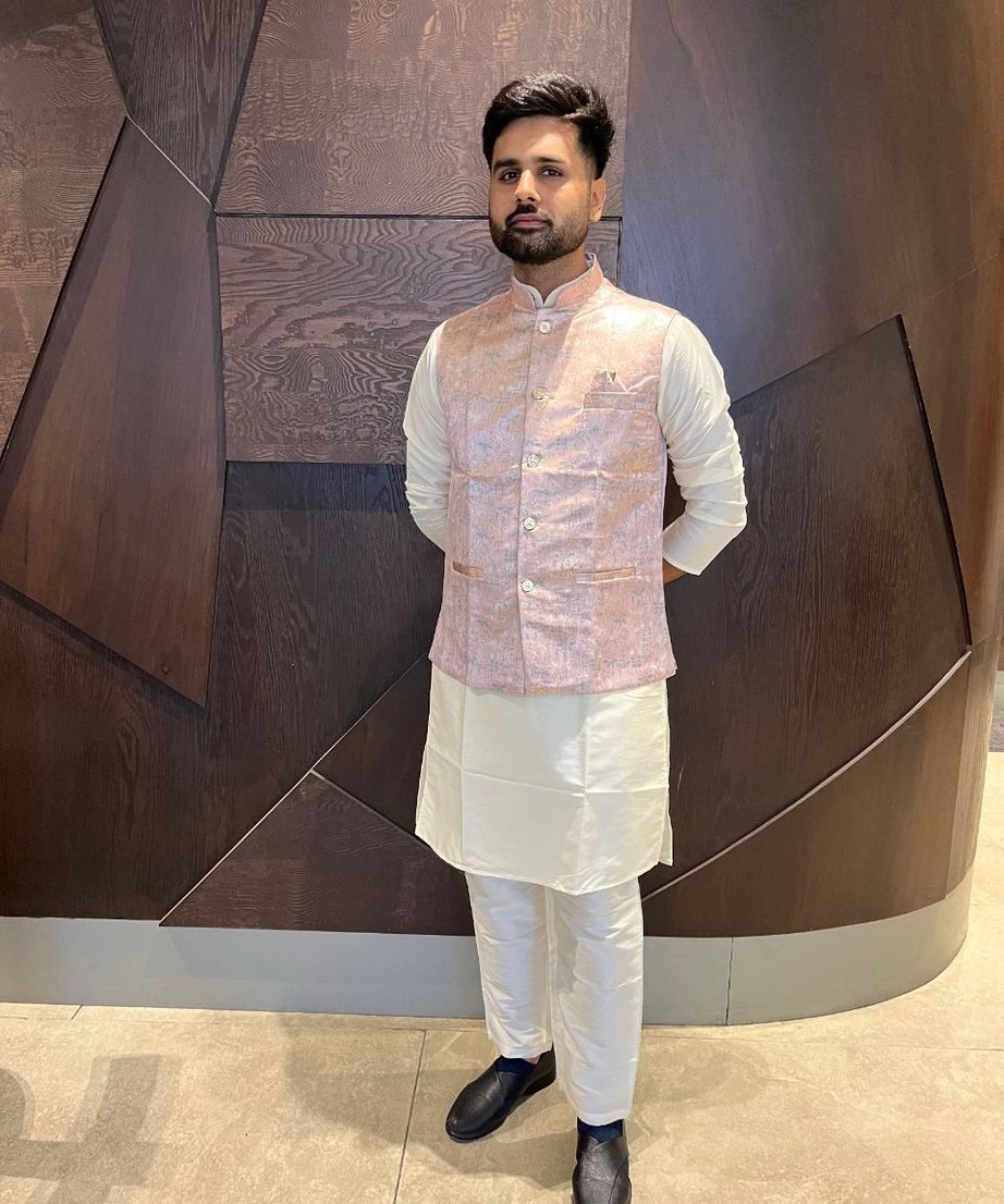 Traditional Wear Pure Cotton Kurta With Koti Set For Men's