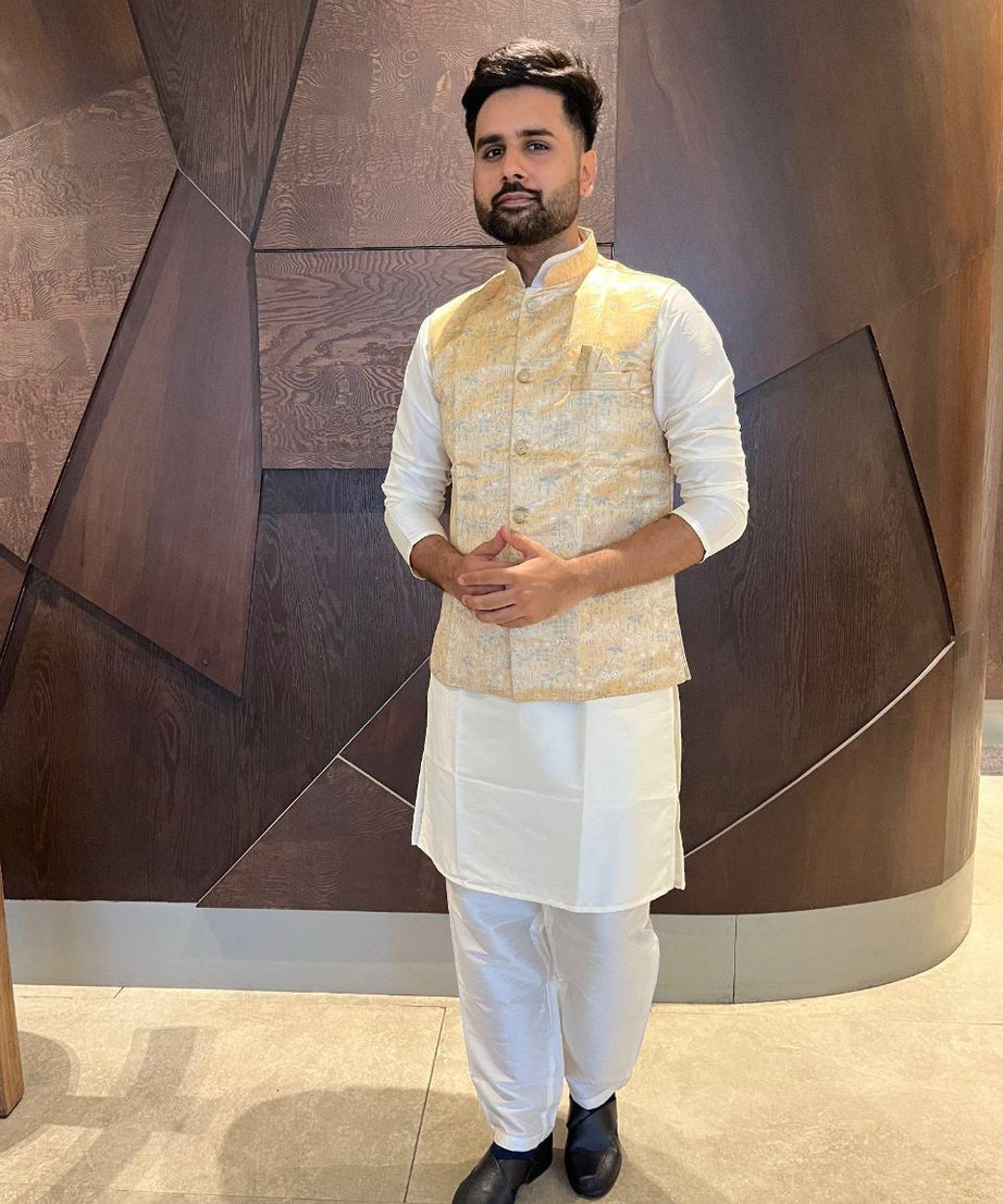 Traditional Wear Pure Cotton Kurta With Koti Set For Men's