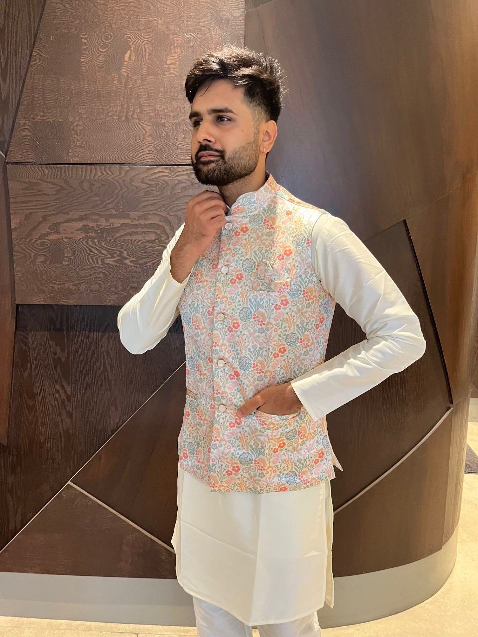 Traditional Wear Pure Cotton Kurta With Koti Set For Men's