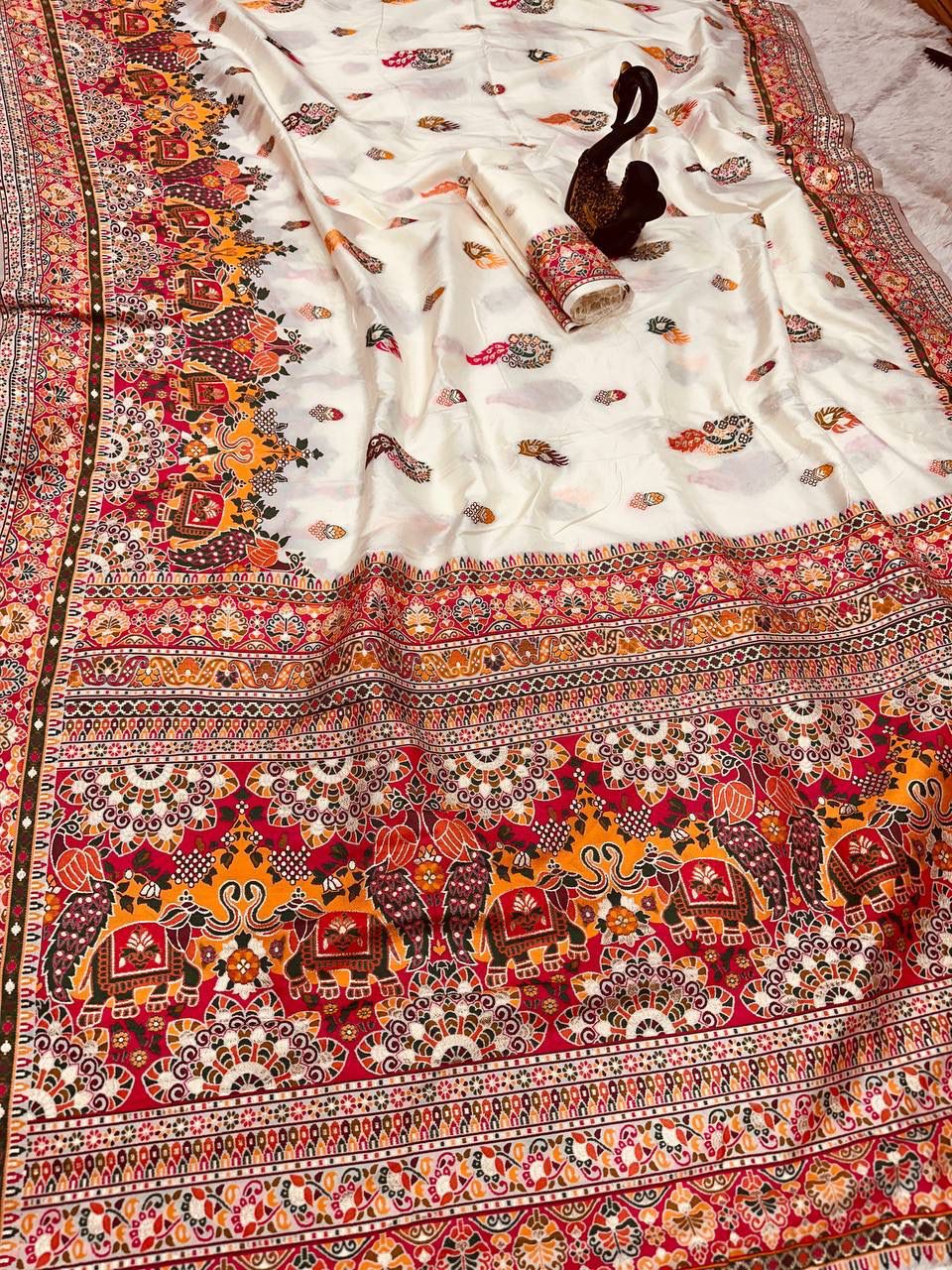 Pure n Soft Rajwadi Pashmina Silk Weaving Saree With Blouse