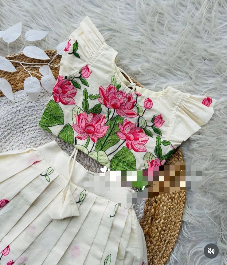 Flower Printed Design Pure Cotton Border Threads Work Lehenga Choli