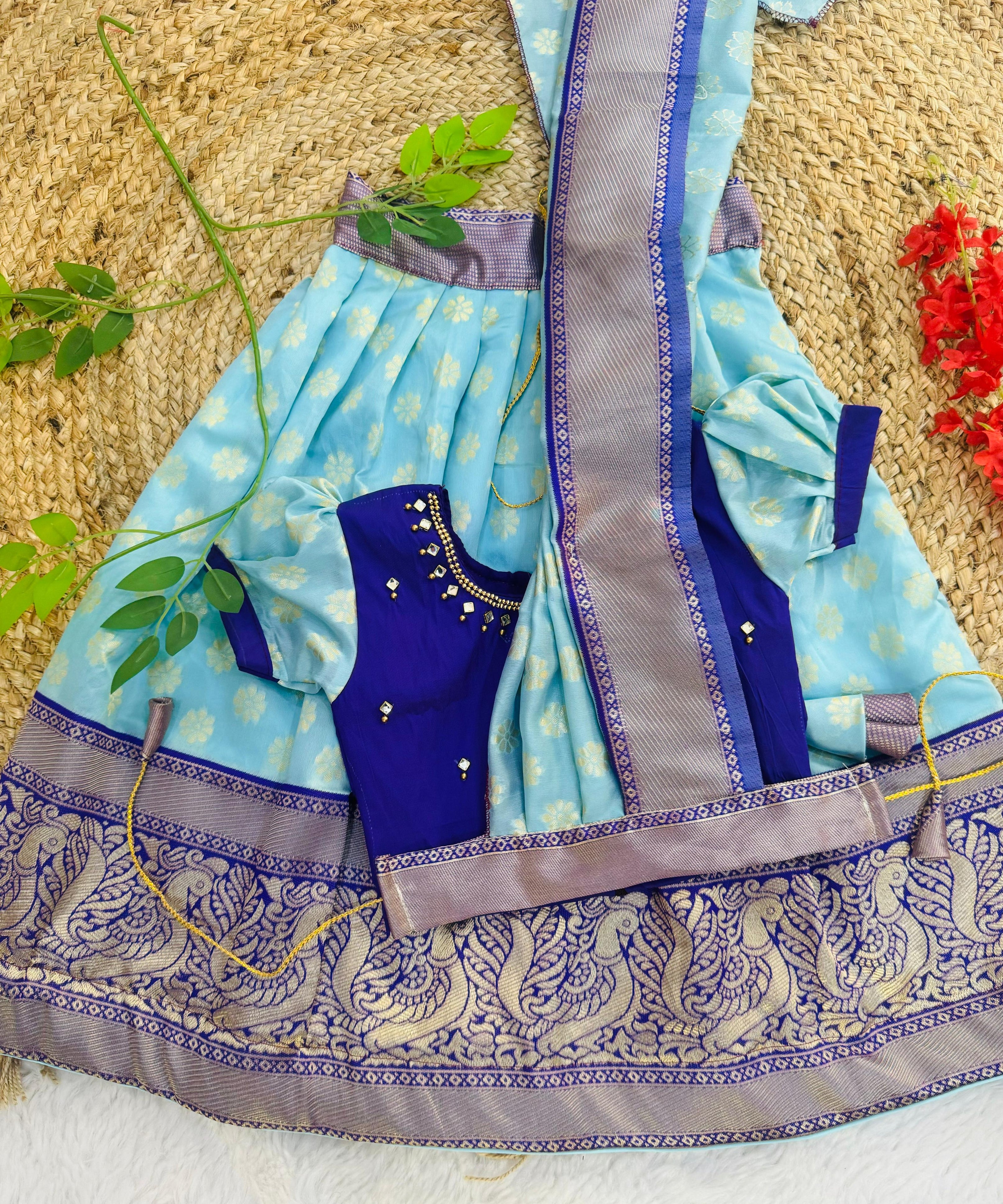 Girls & Kids Kanjivaram Weaving Silk Traditional Lehenga Choli & Blouse