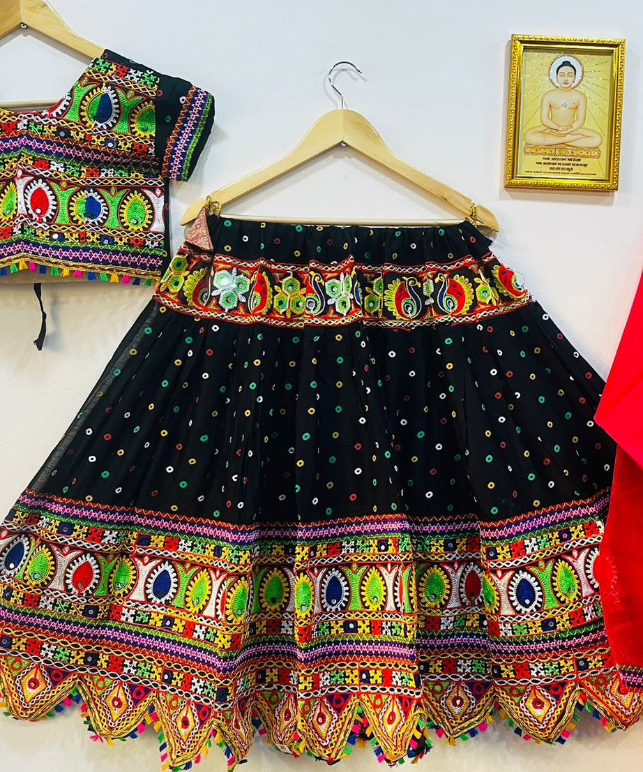 Girls & Kids Navratri Festival Wear Pure Cotton Lehenga Choli With Dupatta