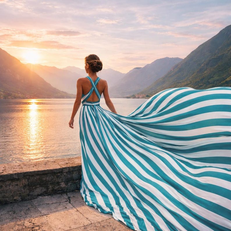Luxury Flying Dress for Vacation Photoshoot Elegant Striped Maxi Gown with Dramatic Train
