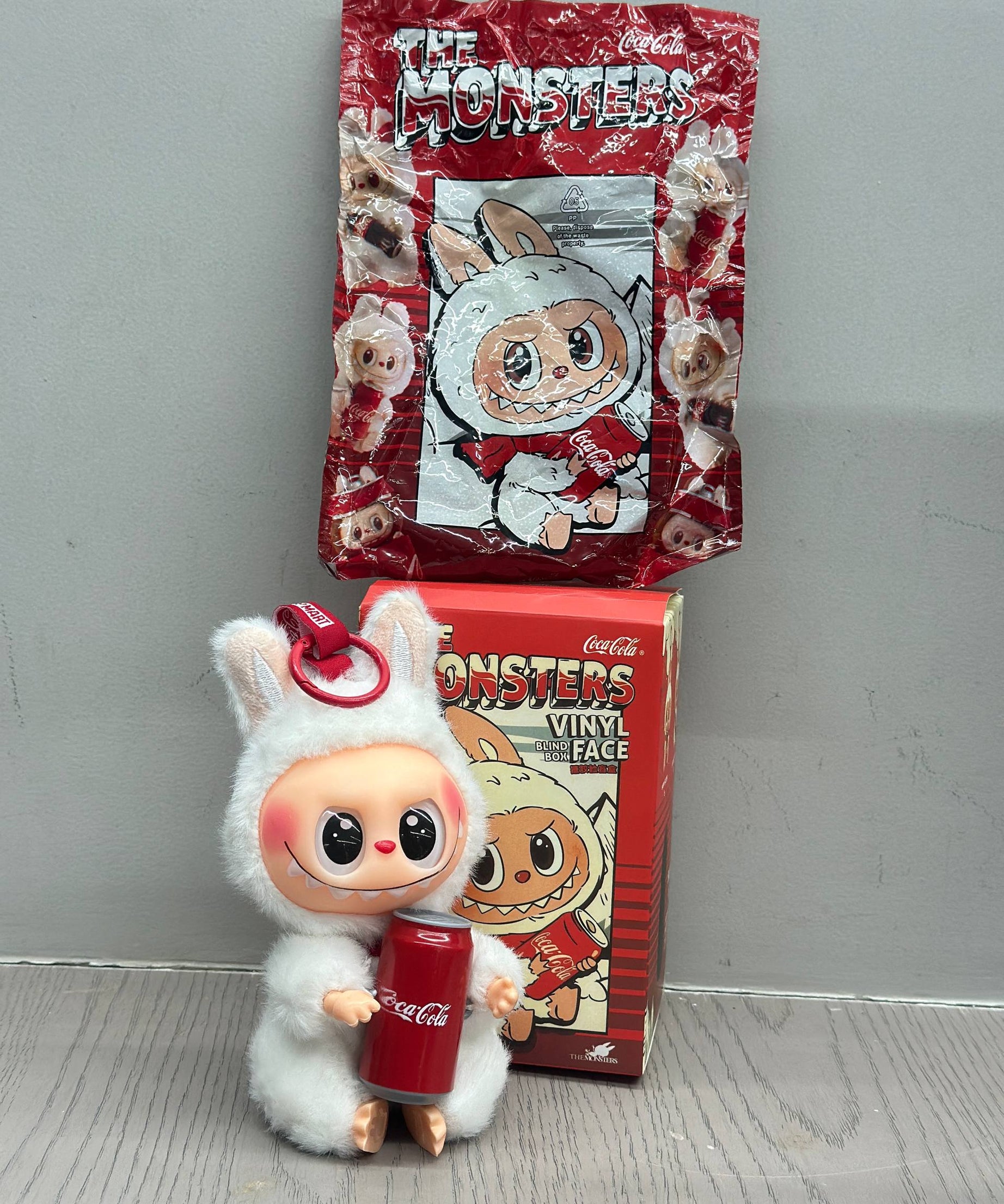 The Monsters Coca-Cola Series Vinyl Figure – Blind Box Collectible Toy (Single Box)