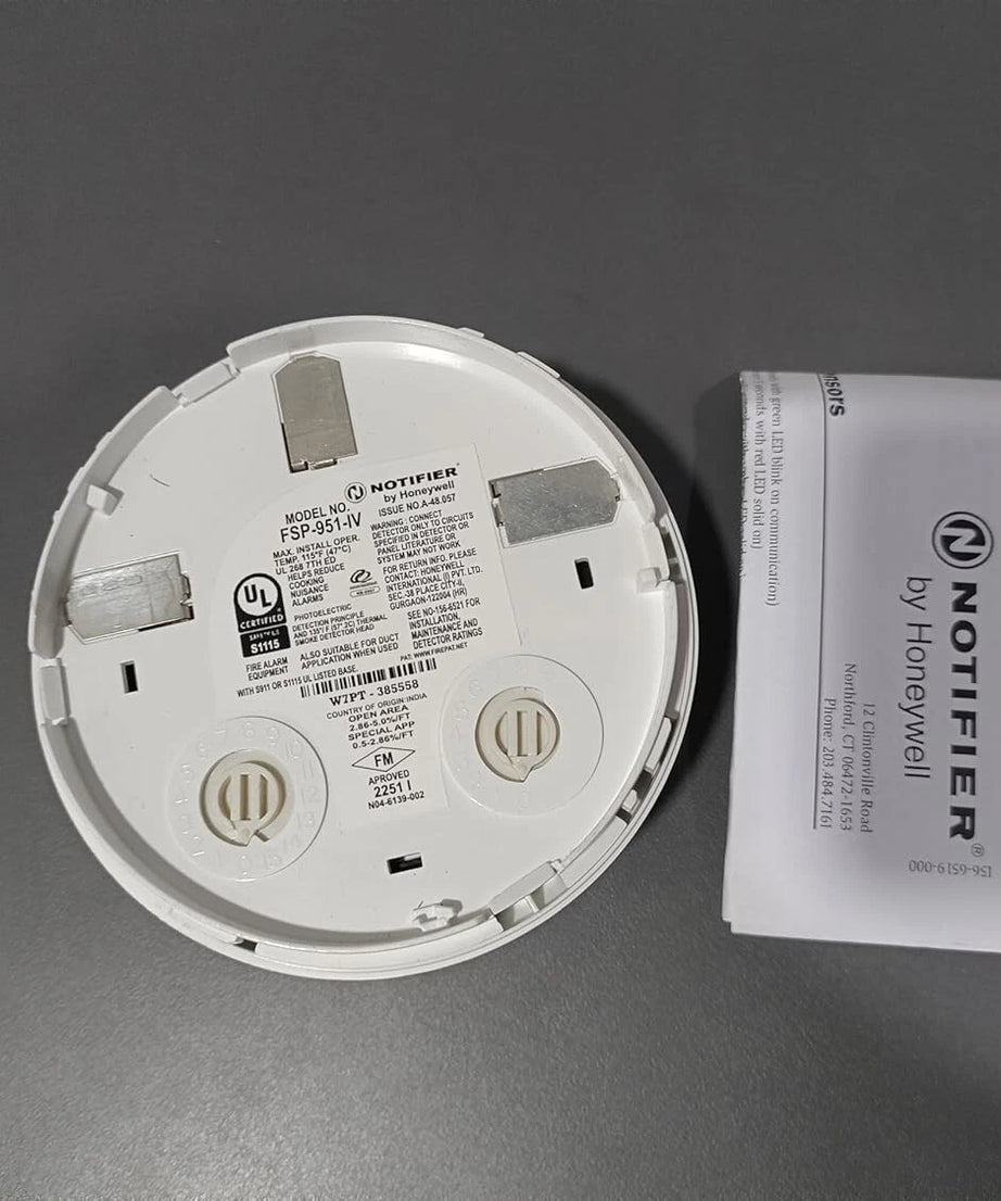 NOTIFIER FSP-951-IV Intelligent Photoelectric Smoke Sensor