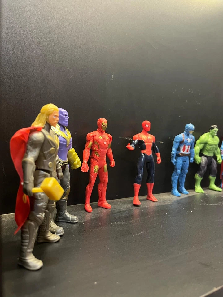 Avengers Superhero Action Figure Toy Set of 10